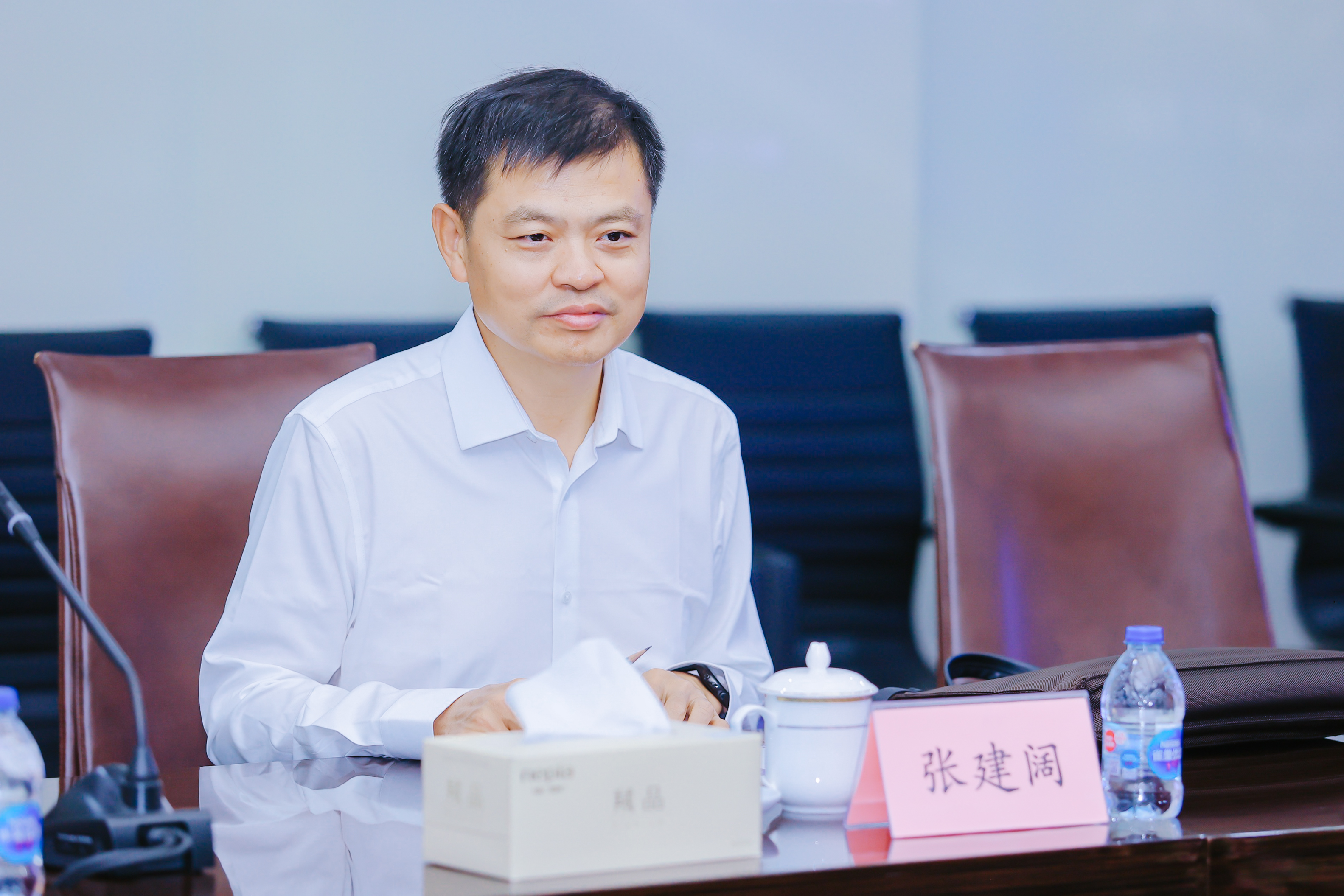 中国石化辅导刘会友、张建阔一行莅临公海赌船官网参观调查(图5) 中国石化辅导刘会友、张建阔一行莅临公海赌船官网参观调查(图5)